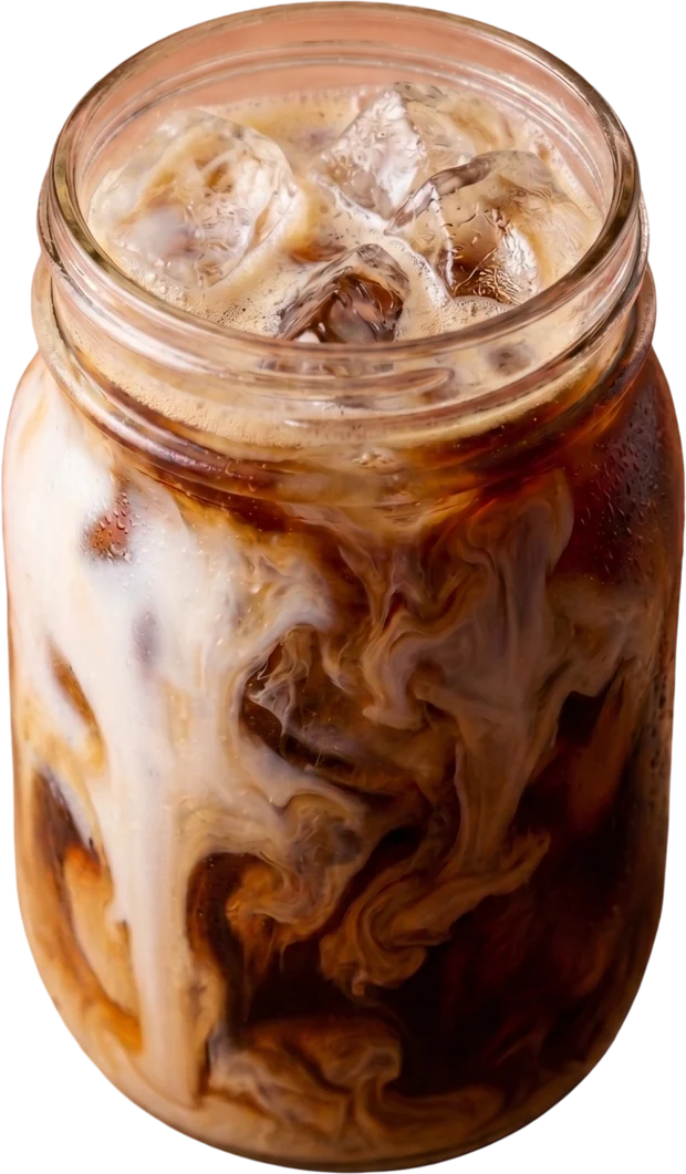 Cold brew latte de La Fragata Café servido en frasco con hielo